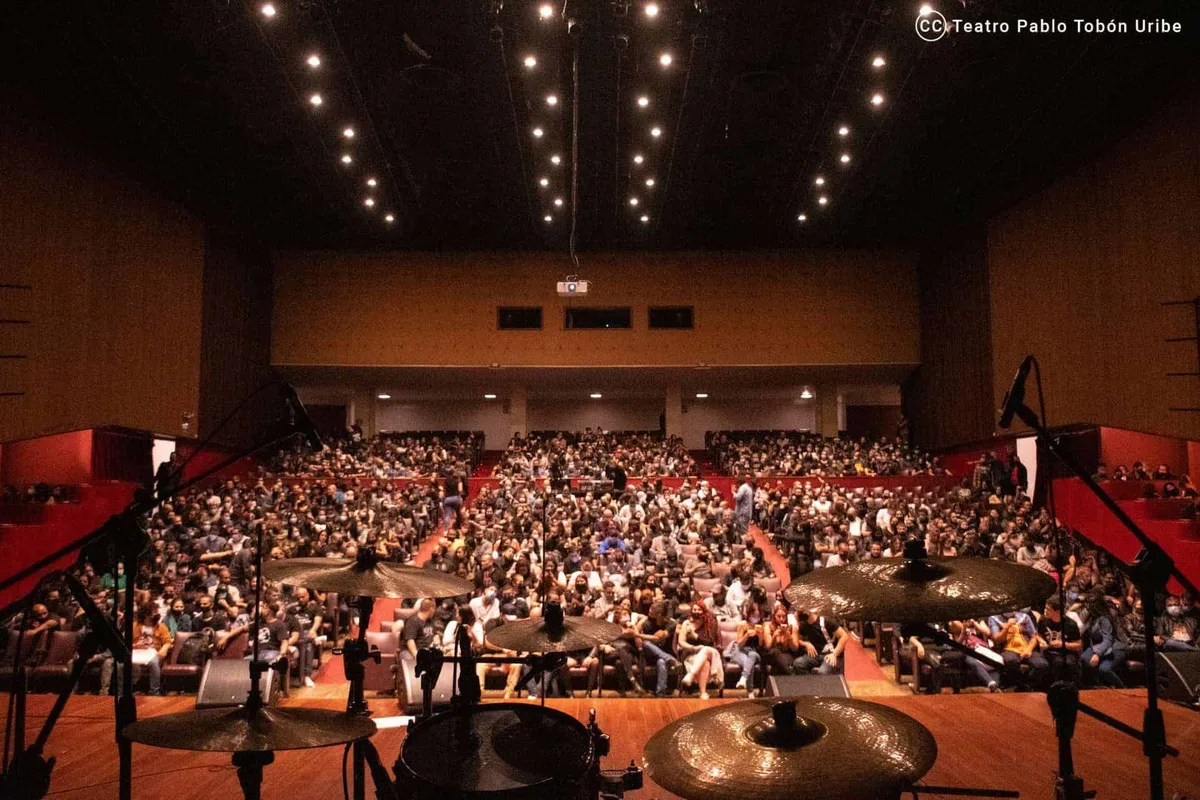 Festival en la Bachué: Mandrágora Teatro