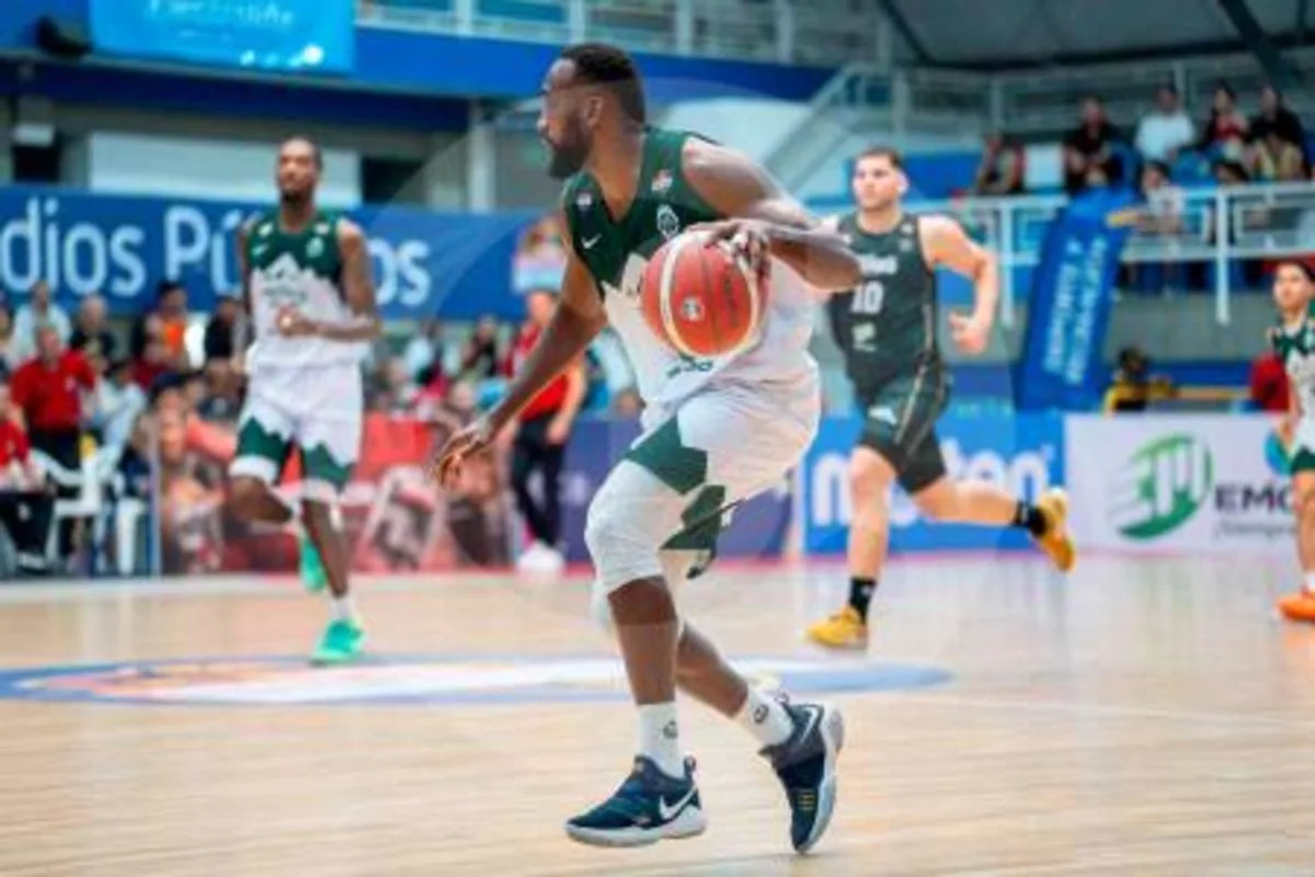 Paisas vs. Sabios Basketball