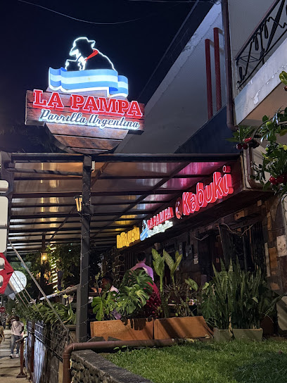 La Pampa Parrilla Argentina (Laureles, 2 Parque) - Restaurantes Medellín - Música en Vivo