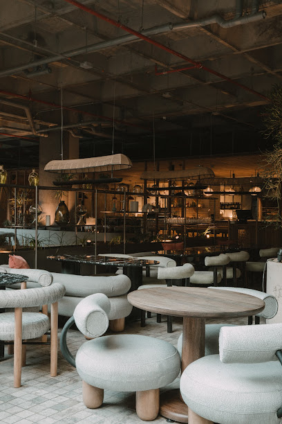 ONI Nikkei - sushi medellin